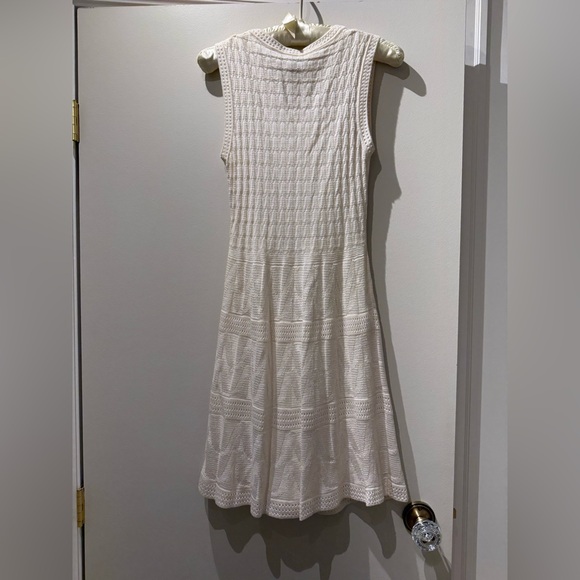 Missoni Designer Sleeveless V-Neck Knit Cream Mini Dress - Picture 5 of 7